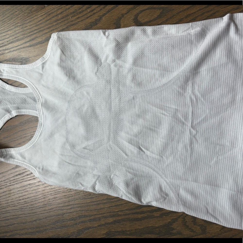 LULULEMON white swiftly tank